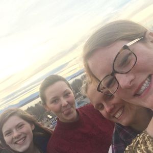 Meet your Posher, Anna